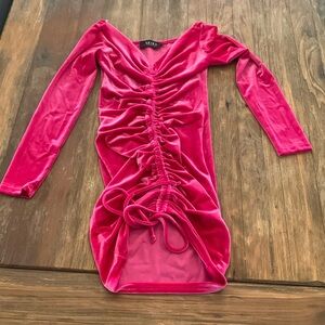 Akira Magenta Pink Velvey Long Sleeve Scrunch Dress
